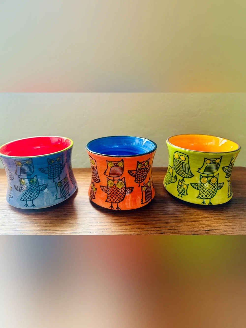 Pier 1 Imports Stackable Owl Mugs Stoneware Hand Painted Set of 3 Mint Brand New